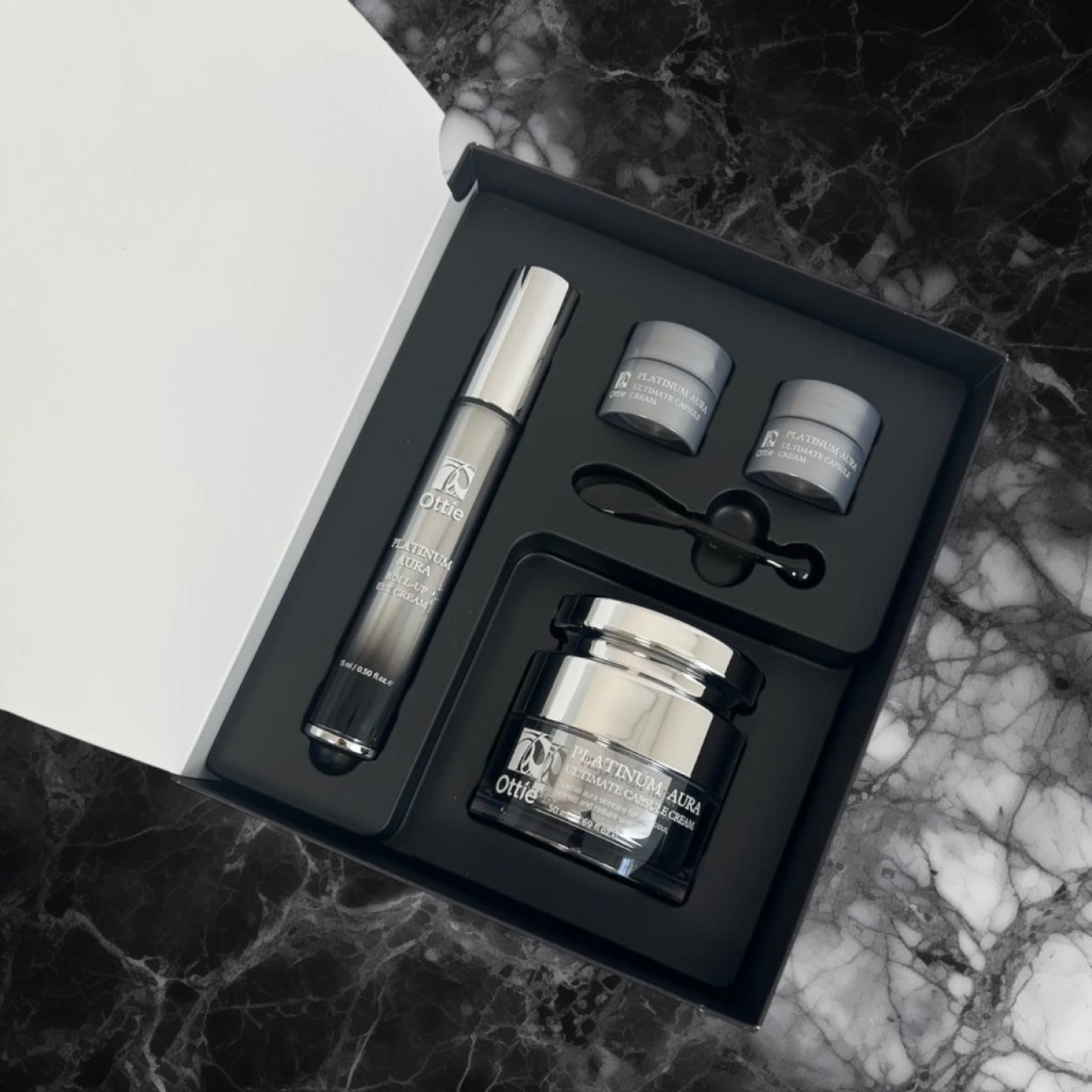 ottie-platinum-aura-duo-set-miioradong-1 Ottie Platinum Aura Duo Set - immagine 1